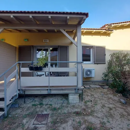 Charmante Maison Avec Climatisation, Parking Et Terrasse A Marseillan-plage - Fr-1-326-841 Semesterbostad *